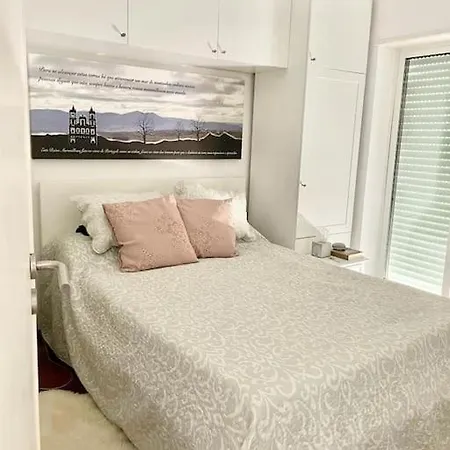 Moradia T4 Com Piscina E Churrasco Villa Estoril