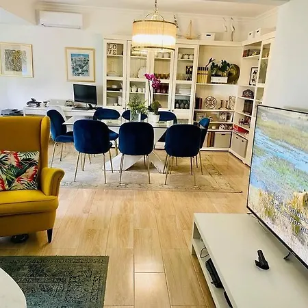 Moradia T4 Com Piscina E Churrasco Estoril